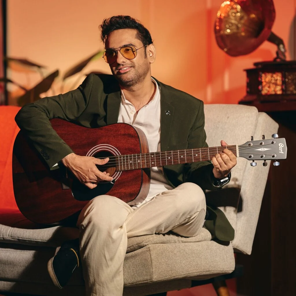 Kshitij Tarey dons both hats-singer and composer for Amazon MX’s Ab Hoga Hisaab Kshitij Tarey dons both hats-singer and composer for Amazon MX’s Ab Hoga Hisaab